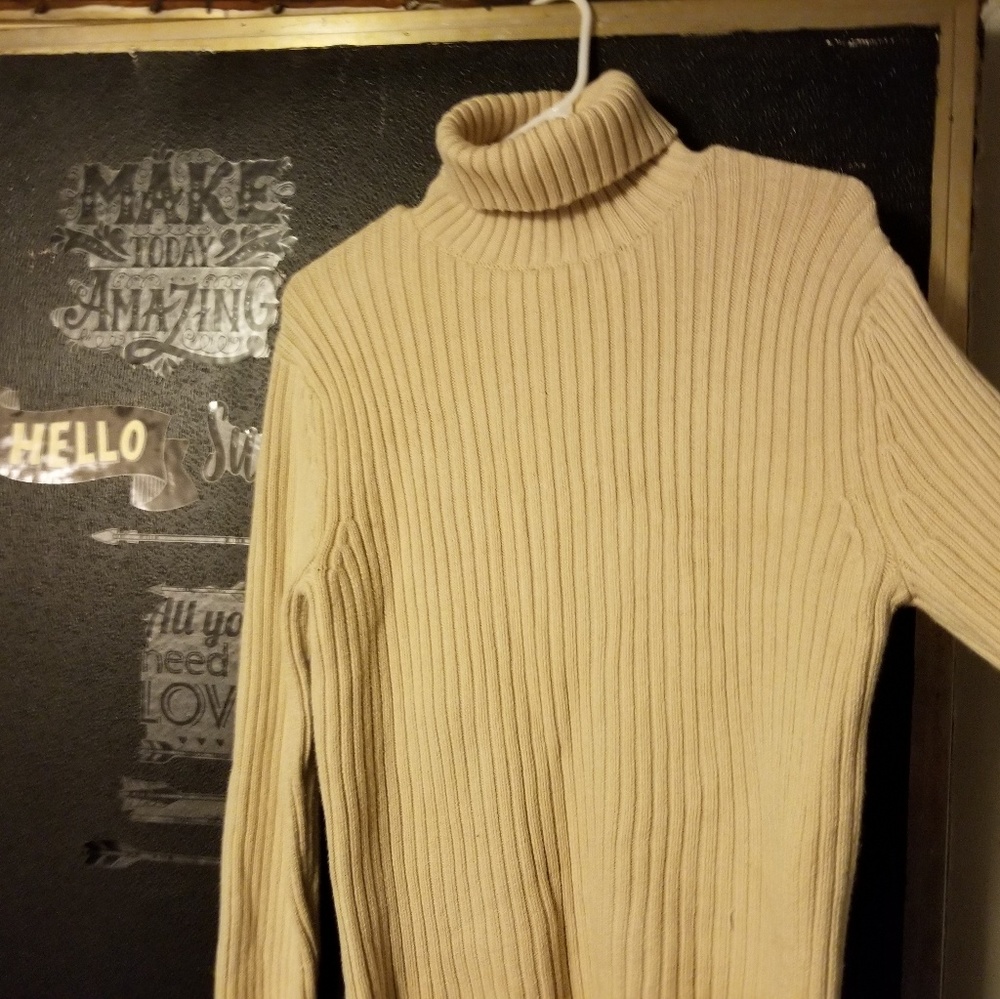 BananaRepublic (L)